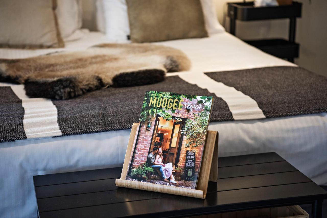 The Woolpack Hotel Mudgee Bagian luar foto