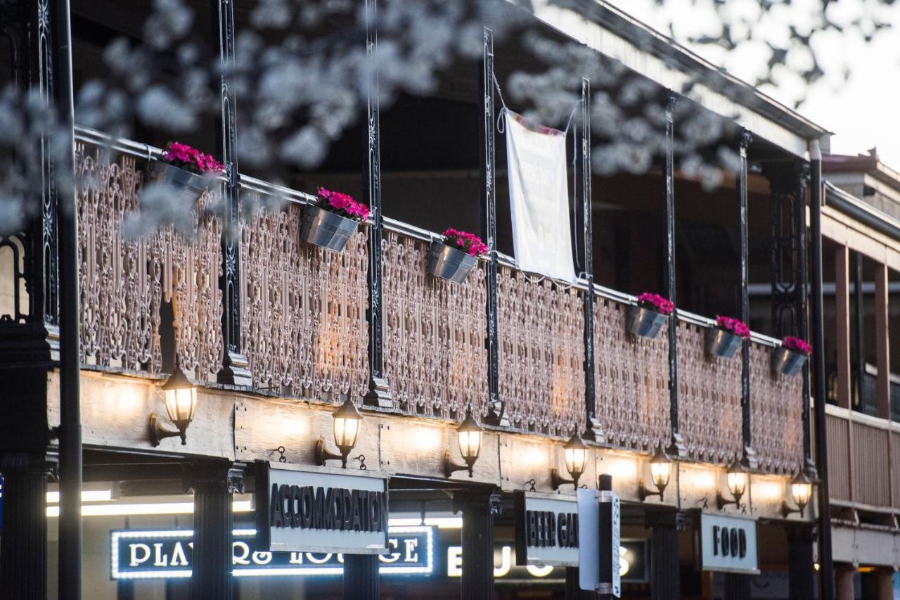 The Woolpack Hotel Mudgee Bagian luar foto